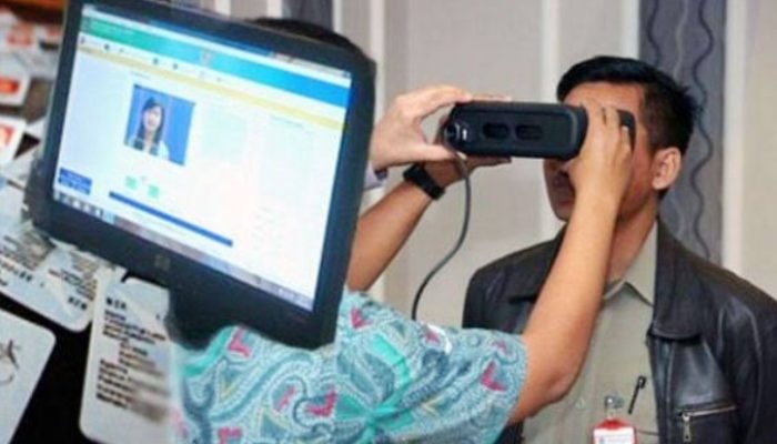 Disdukcapil Garut Sering Terima Komplain Warga yang Tak Bisa Cetak E-KTP
