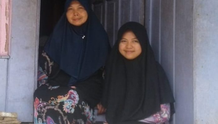 Anak Penerima Manfaat PKH di Garut Mampu Kuliah dan Berprestasi