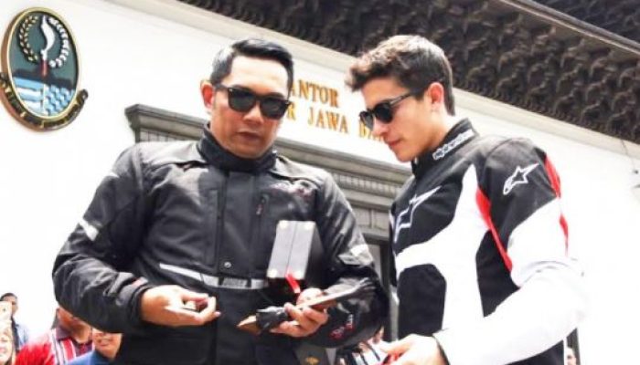 Gubernur Jabar Beri Kujang untuk Pebalap Dunia Marc Marquez