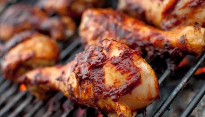 Ikan dan Ayam Bakar Dapat Memicu Kanker, Ini Cara Menghindarinya