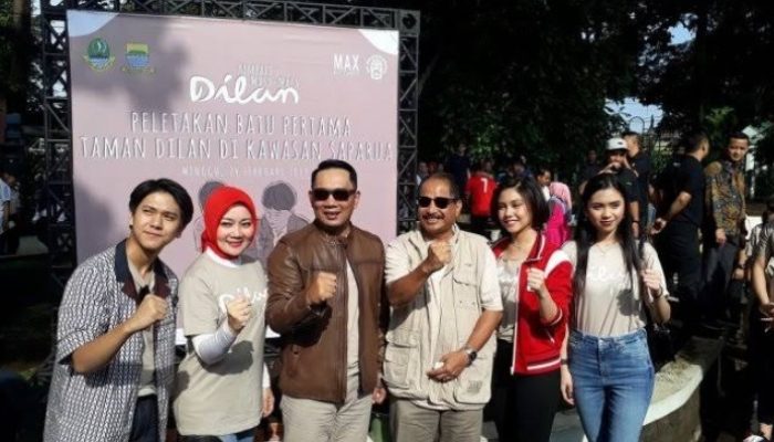 Dibangun Taman Literasi “Sudut Dilan” di Taman Saparua Bandung