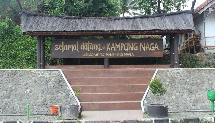 Kampung Naga di Perbatasan Garut — Tasikmalaya Diminati Wisatawan Mancanegara