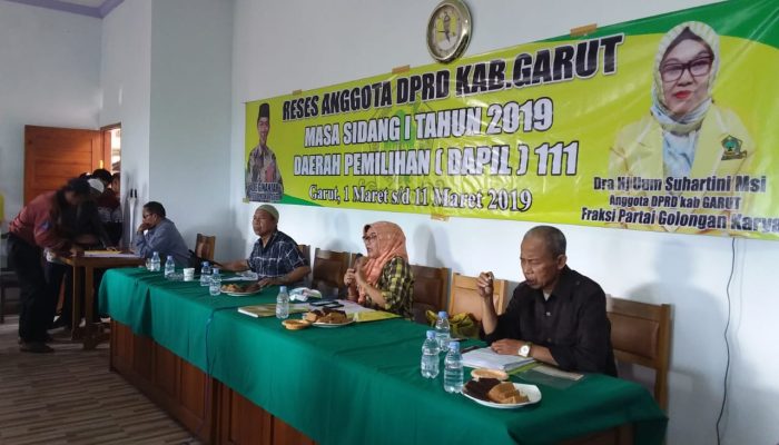 Reses Hj Uum Suhartini, di Dua Lokasi Dihadiri 370 Orang