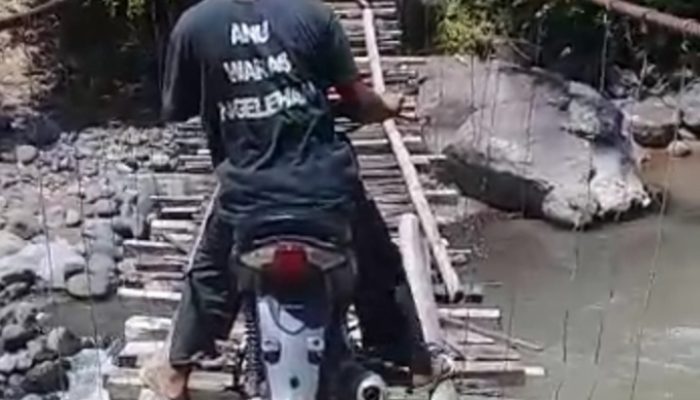 Jembatan Gantung Penghubung Garut — Cianjur Memprihatinkan