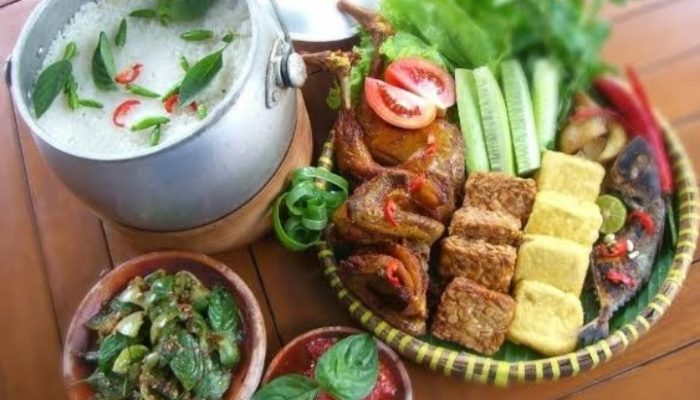 Lima Rumah Makan Ala Lesehan di Garut, Menunya Mantap…!