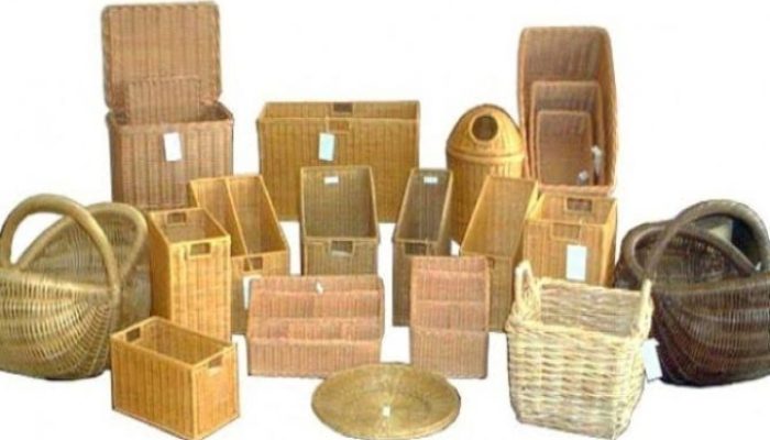 Peneliti Jepang Kunjungi Pusat Kerajinan Bambu di Selaawi