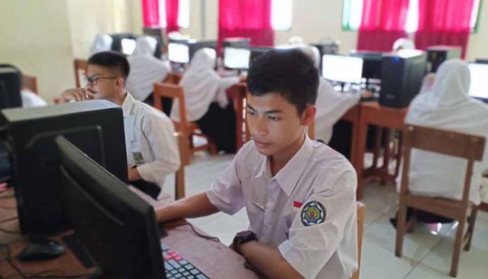 Sarana dan Koordinasi UNBK SMP di Kabupaten Garut Minim