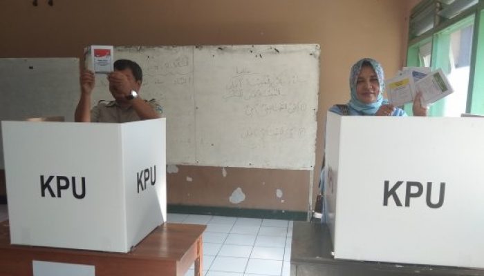 Bupati Garut Kader Gerindra Mengaku Coblos Isterinya yang Caleg Nasdem