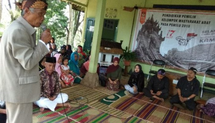 Warga Adat Kampung Pulo di Garut Tak Mengenal Para Caleg