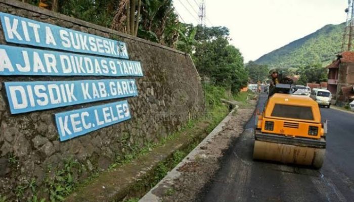 Jabar Tangani Banjir di Kawasan Leles dengan Membangun Drainase