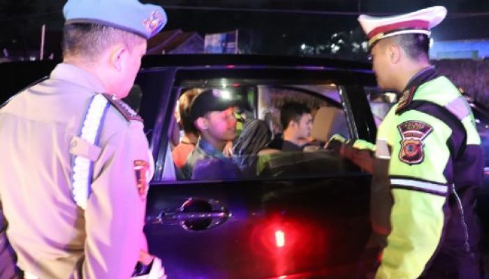 Polisi Razia Kendaraan Massa “People Power” di Garut dan Tasikmalaya