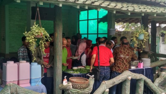 Sambut Ramadhan, Forum Kelurahan Kabupaten Garut Gelar Siraman