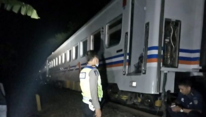 Kereta Api Jurusan Solo-Bandung Anjlok di Nagreg