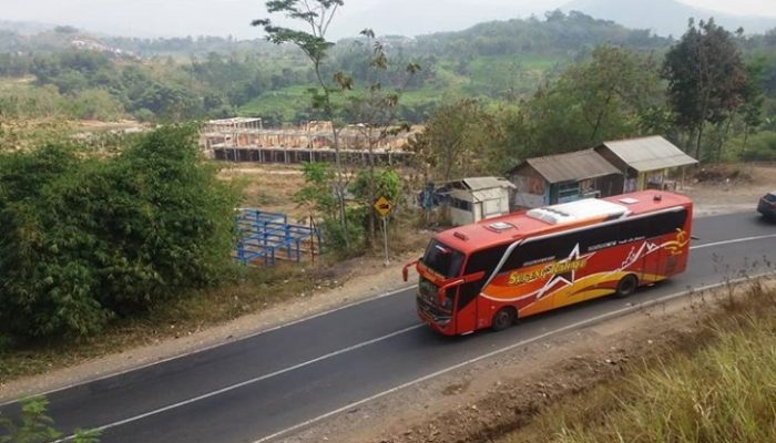 Sering Macet, Keberadaan Jalan Tol di Lintas Selatan Sebuah Kebutuhan