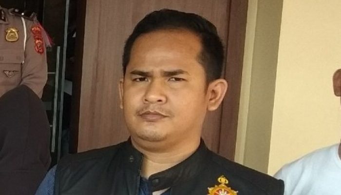 Polisi Tetapkan Tersangka Pembuat Selebaran Sensen Sebagai Presiden