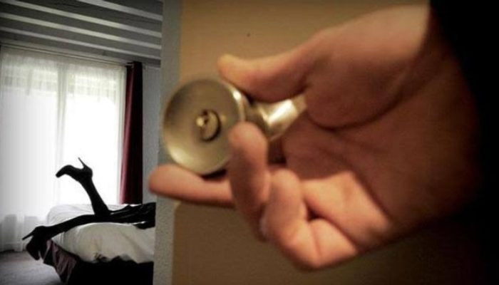 Pasutri di Tasikmalaya Ajak Anak SD untuk Menonton Adegan Ranjang Dirinya
