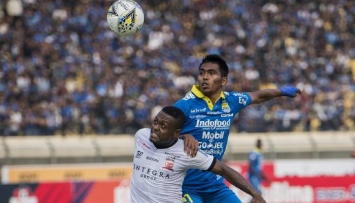 Di Kandang Sendiri Persib Gagal Raih Poin Penuh dari Madura United