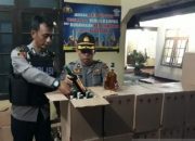 Polisi Gagalkan Penjualan Minuman Keras untuk Malam Lebaran di Garut
