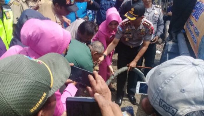 Polres Garut Telusuri Kawasan Rawan Air Bersih pada Musim Kemarau