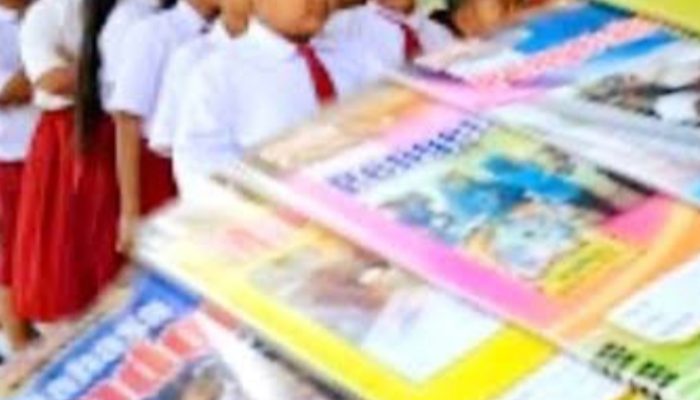 Harga Buku SD yang Harus Dibeli Siswa Mahal, Orangtua di Garut Mengeluh