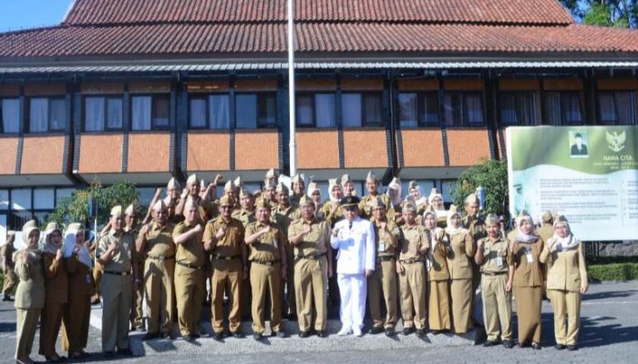 Bupati Garut Lantik 41 Pejabat  Administrator dan Pengawas, Berikut Nama-namanya