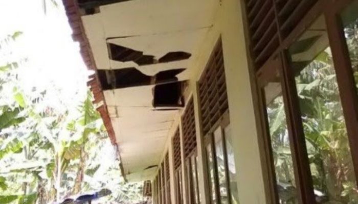 Di Cisewu, dari 27 SD Hanya 7 yang Bangunannya Berkondisi Baik