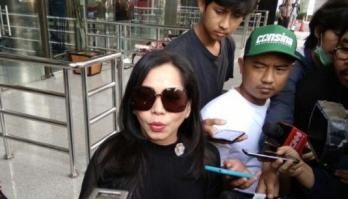 Penyanyi Iis Sugianto Mengaku Tidak Serahkan Bukti Tambahan ke KPK