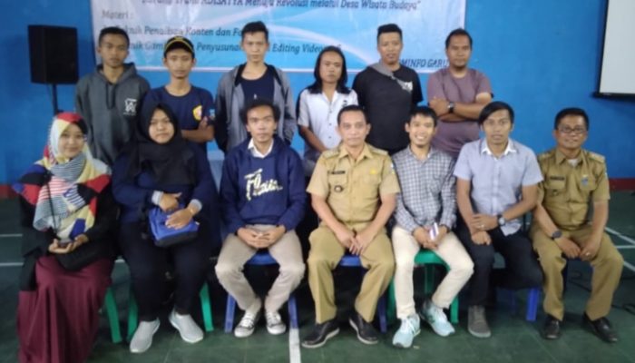 Hadapi Repolusi Industri 4.0, Karang Taruna Desa Cibatu Berlatih Digitalisasi Konten