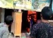 Diduga Akibat Korsleting Listrik, Ruko Depan Puskesmas Bayongbong Terbakar