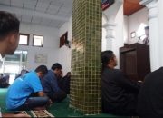 Selama Gerhana Matahari Cincin, Takbir Bergema di Sejumlah Masjid Garut