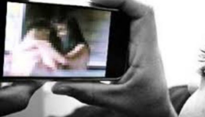 Pertunjukan Video Syur Janda Muda di Garut Dilakukan pada Malam Hari