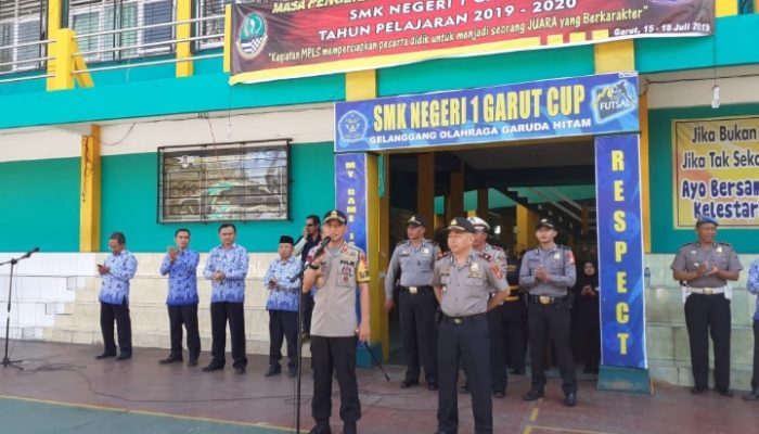 Kapolres Garut Ingatkan Sekolah Jangan Ada Perpeloncoan pada MPLS