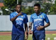 Dua Pemain Brasil Diproyeksikan Isi Kekosongan Lini Depan Persib
