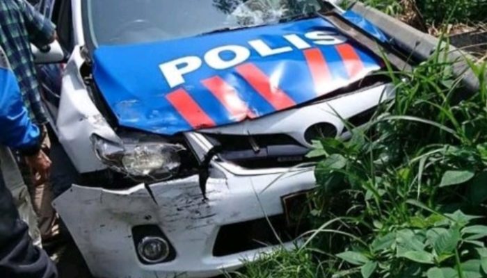 Ringsek, Mobil Pengawal Rombongan Wagub Jabar Alami Kecelakaan di Malangbong