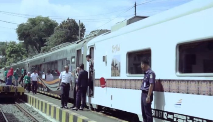 Setelah Direaktivasi, Transportasi Masa Depan Jabar Bernama Kereta Api