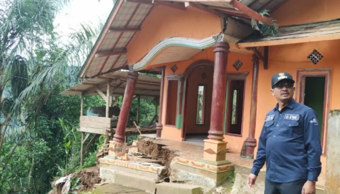 Percepat Proses Relokasi Korban Longsor Talegong, Wabup Garut Ajak Warga Bergotongroyong