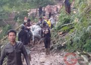 Jalan Selaawi-Talegong Tertutup Longsor, Arus Lalulintas Terputus