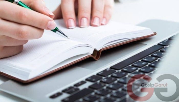 Ini yang Dilakukan Guru Saat 14 Hari Siswa di Garut Belajar di Rumah