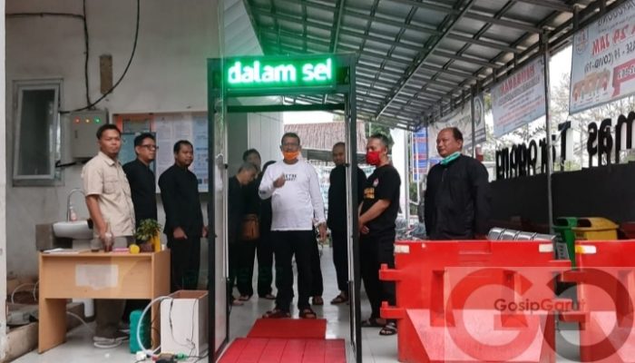 Pemkab Garut Akan Produksi Massal Bilik Disinfeksi untuk Kurangi Penularan Covid-19