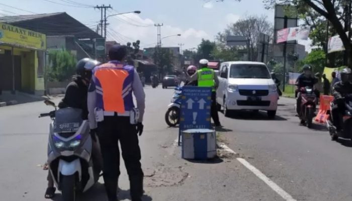 Setelah Mudik Dilarang, Polisi Sebut Sudah 3.682 Kendaraan Dihalau Masuk Jabar
