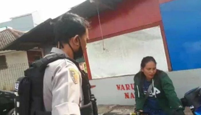 Perempuan Penjual Miras Keliling dengan Sepeda Motor di Garut Ditangkap Polisi