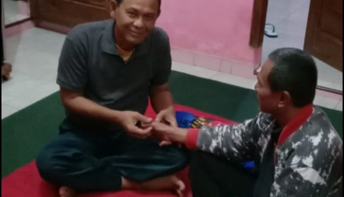 Wa Entang, Ahli Pijat Tulang di Garut yang Namanya Dikenal Hingga Jakarta