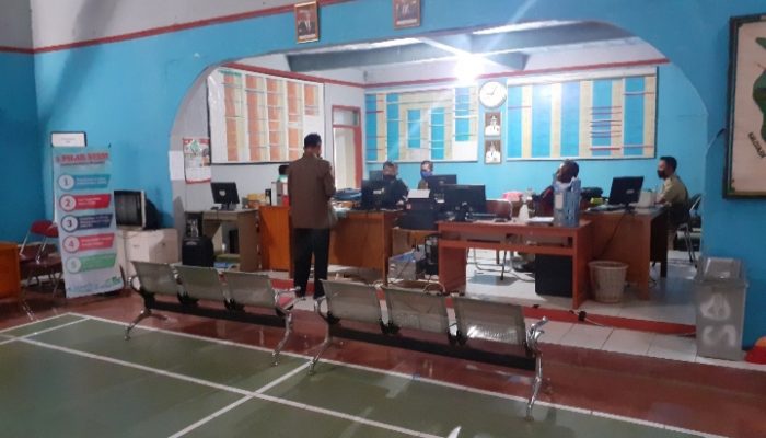 Direnovasi Program IP, Kantor Desa Cisewu Pindah ke Gedung Olahraga