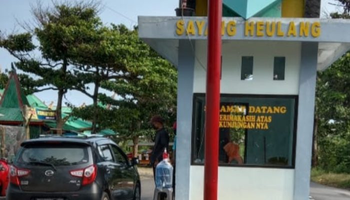 Tarif Tak Wajar di Pantai Sayangheulang, Polisi Turun Tangan: Satu Orang Akui Tarik Rp40.000