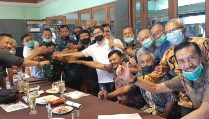 Pengusaha Dodol Picnic Terpilih Jadi Ketua Persatuan Golf Garut