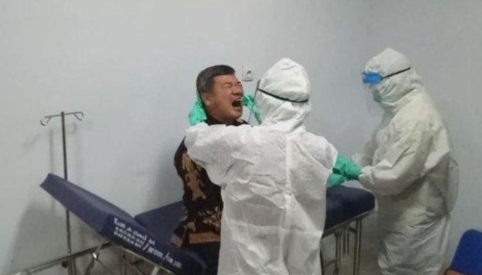 Garut Punya Alat Swab Test, Tapi Sampel Dikirim ke Labkes Bandung