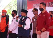 Menteri Sosial Juliari Cek Penyaluran Bansos Tunai Tahap lll di Garut