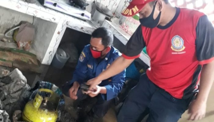 Akibat Selang Elpiji Bocor, Dapur Rumah Milik Warga Karangpawitan Hancur