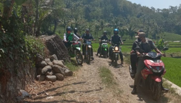 Monitoring Penyaluran BPNT di Cikelet Tempuh Jarak 60 KM dengan Waktu Dua Jam
