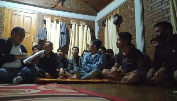 Petugas BP2MI Gerebeg Rumah Mewah di Garut yang di Dalamnya Ada 15 ABK